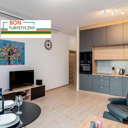 Appartement Apartwro - Apartament Przy Wyspie Slodowej, Garaz, Projektor, Rowery à Wrocław Extérieur photo