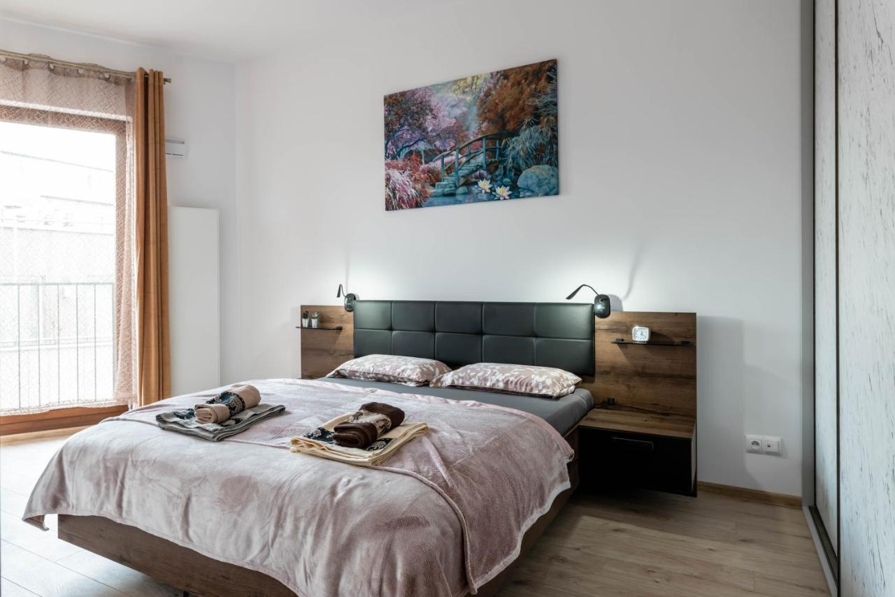 Appartement Apartwro - Apartament Przy Wyspie Slodowej, Garaz, Projektor, Rowery à Wrocław Extérieur photo